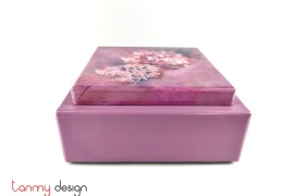 Square lacquer box han-painted with hydrangeas